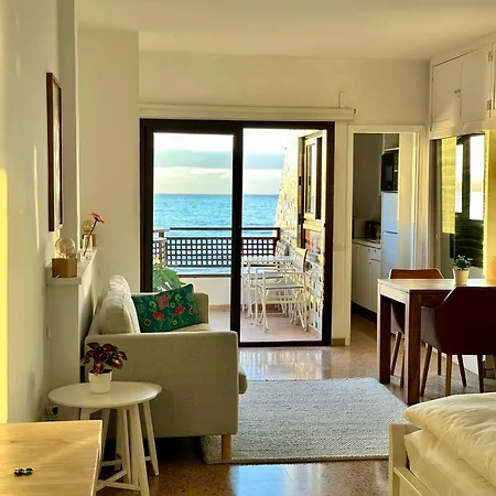 Sea&sunset Great Balcony View Apartment *